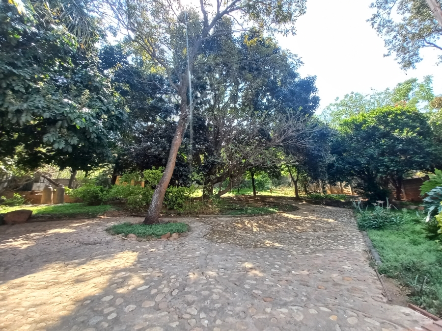 4 Bedroom Property for Sale in Safari Gardens North West